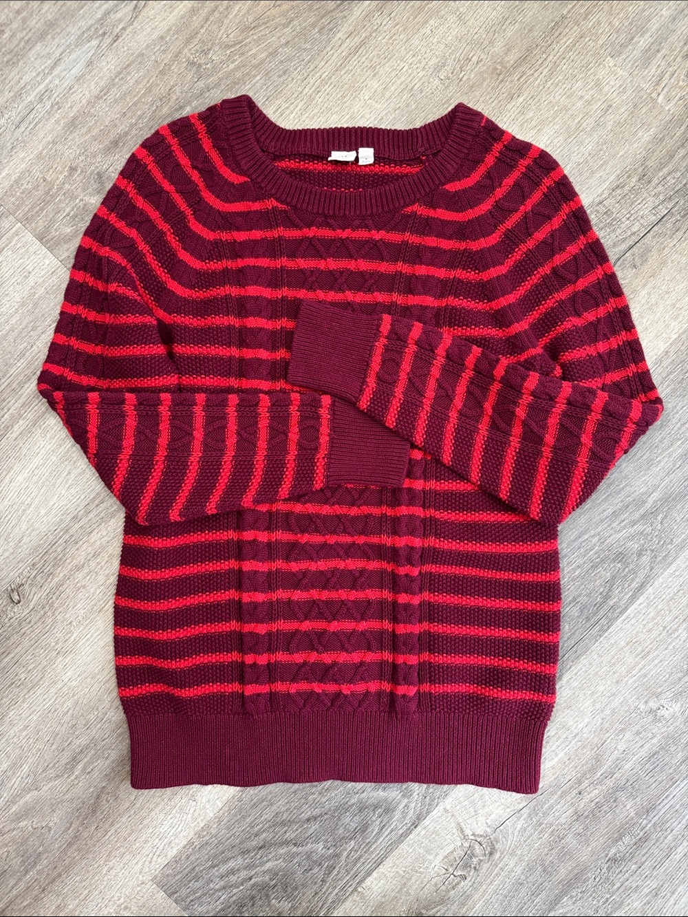 GAP Red Burgundy Striped Cable Knit Crewneck Cotton Sweater Size Medium